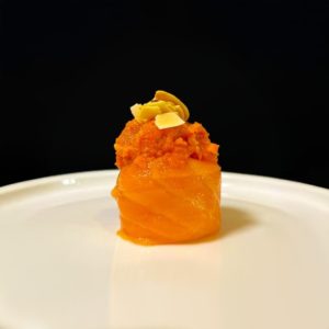 Gunkan spicy salmone 1 pz